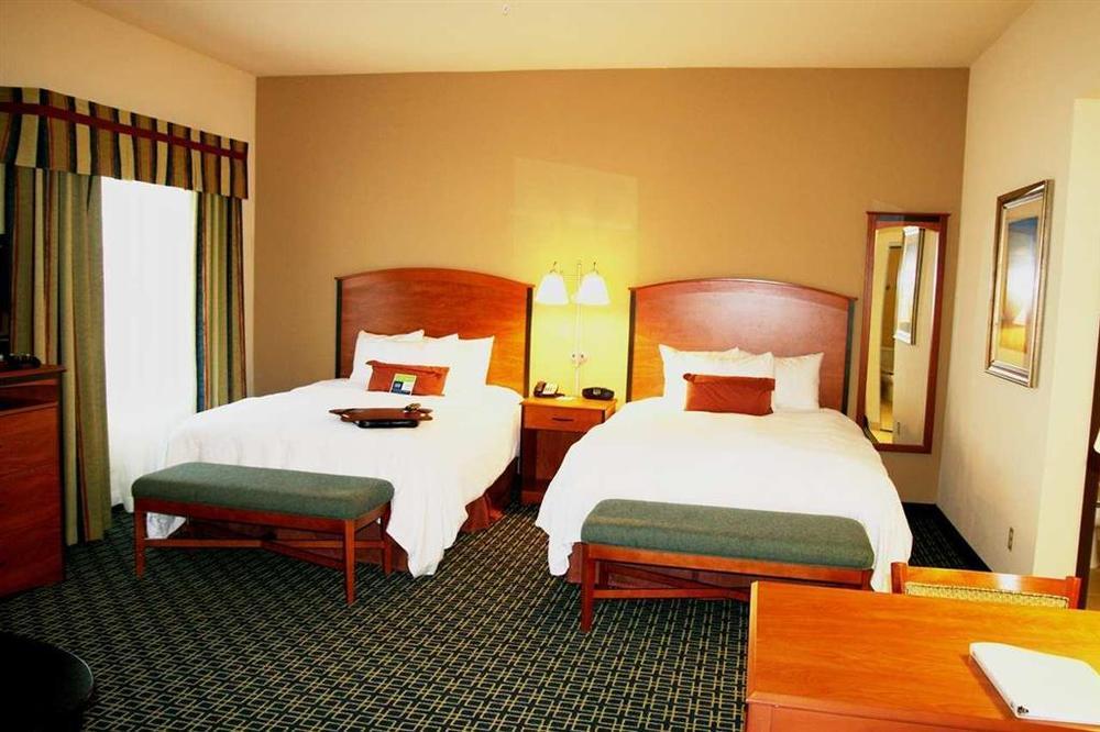 Hampton Inn & Suites Lancaster Bilik gambar