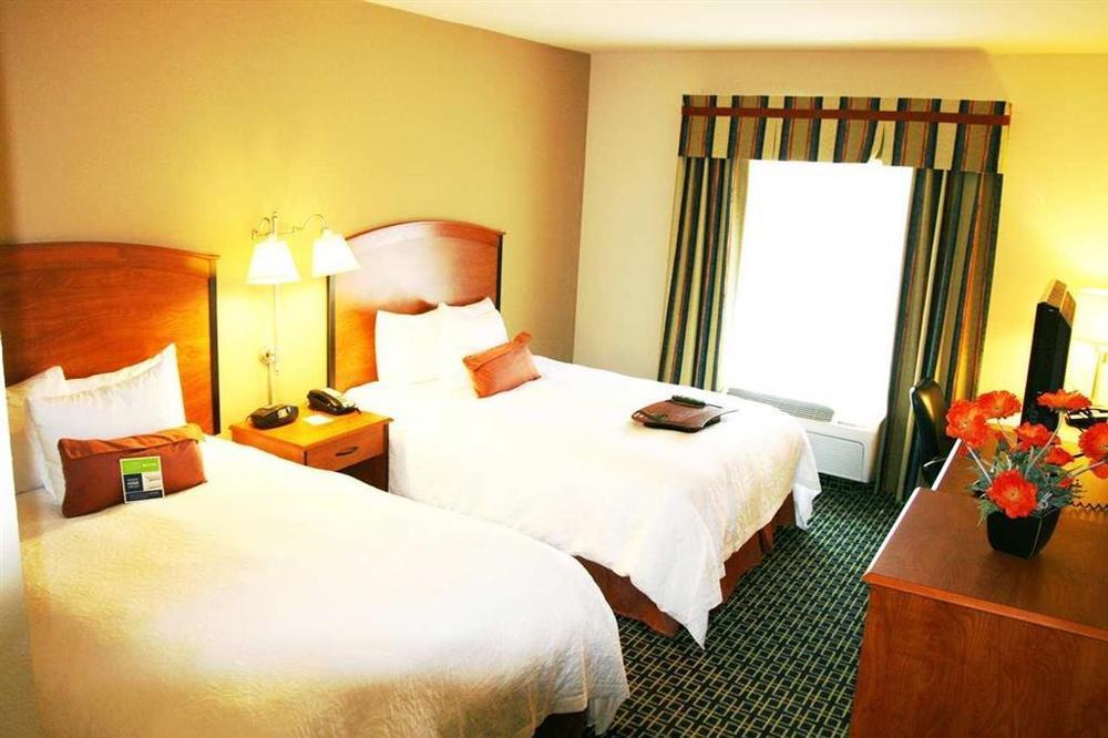 Hampton Inn & Suites Lancaster Bilik gambar