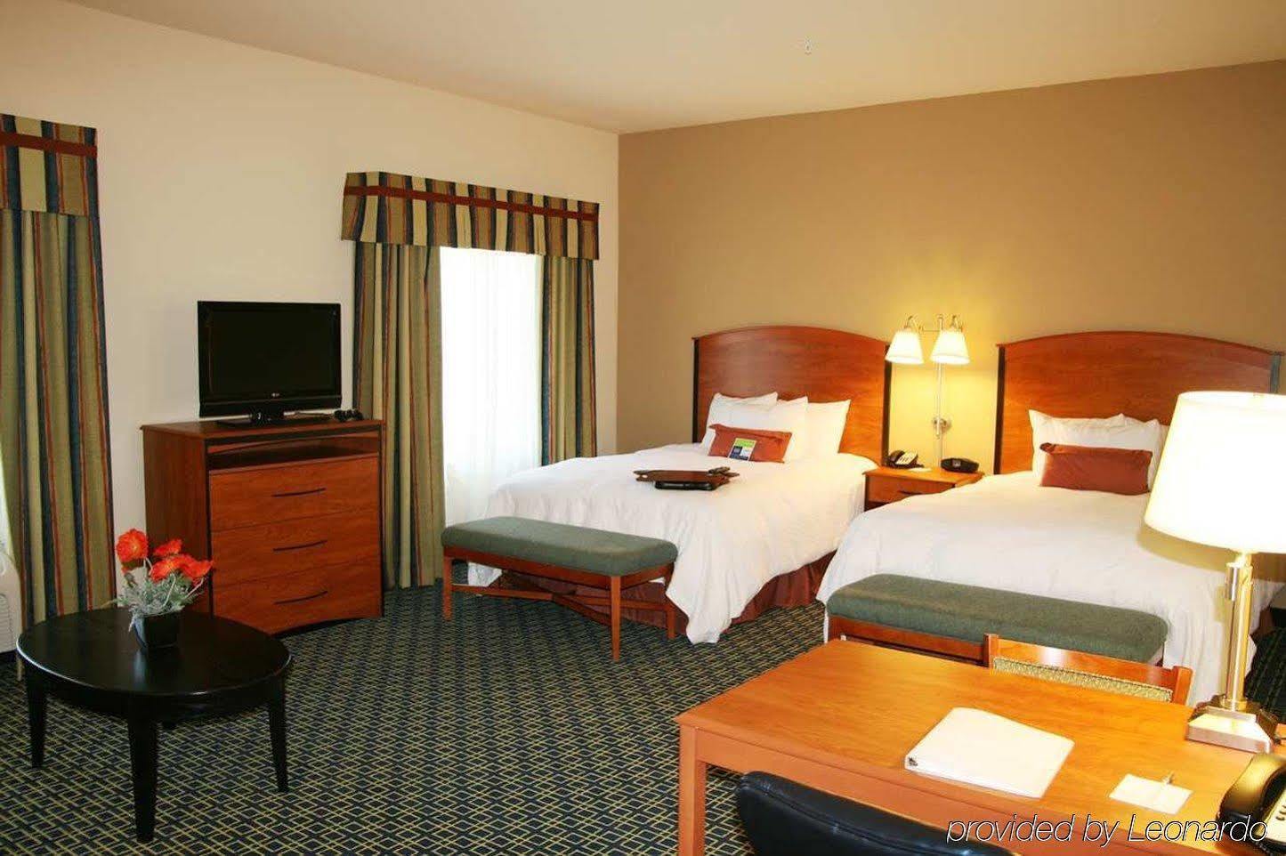 Hampton Inn & Suites Lancaster Bilik gambar
